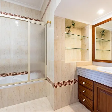 Sobreiro Villa *