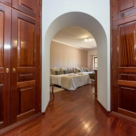 Villa Sobreiro *